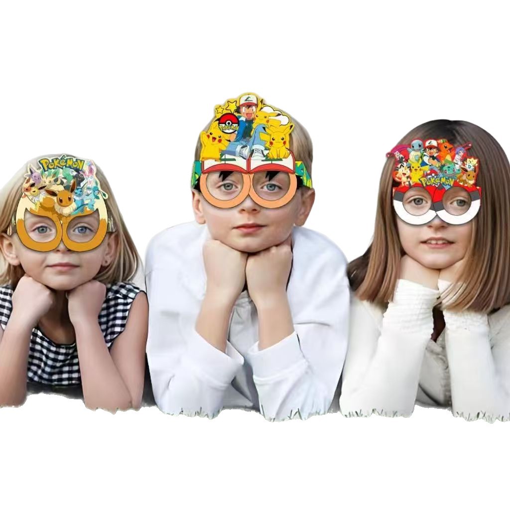 Pokémon-themed paper glasses.  - Cosplay Prop recensie en prijs
