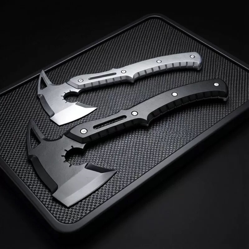 RE 9 Requiem Leon Tactical Axe - Cosplay Prop Display recensie en prijs